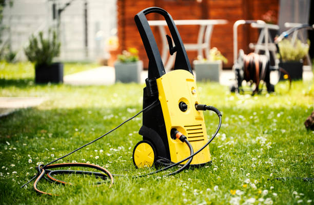 Best Spring Cleaning  in Waelder, TX
